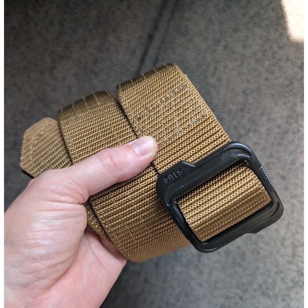5.11 Tactical TDU Belt Model 59551 Coyote Brown Size Med 32-36" 1.5” Wide